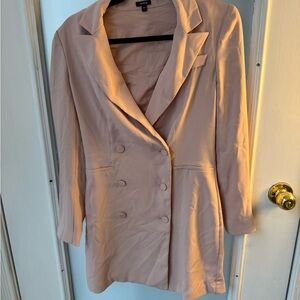 Express Women's Blazer in Soft Pink
